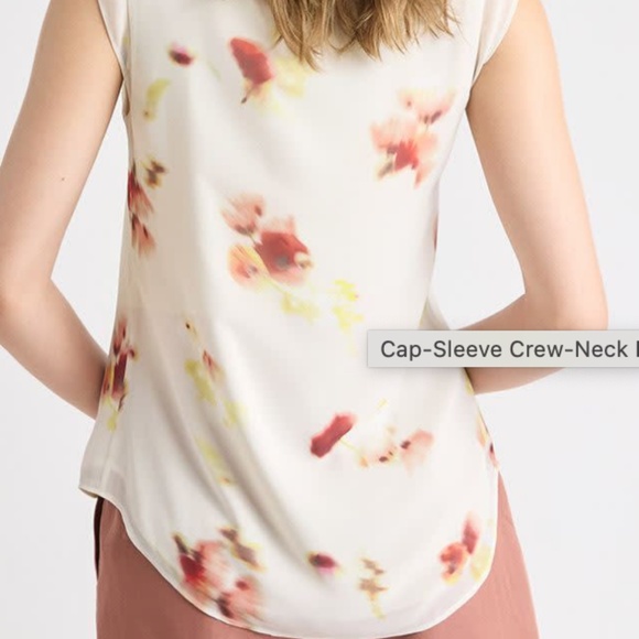 RW&CO Sleeveless/Cap Sleeve Floral Blouse Size Medium, NWOT - Picture 2 of 8